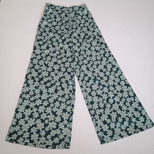 Nasty Gal Green Retro Daisy Floral High Waisted Wide Legged Pants Size S